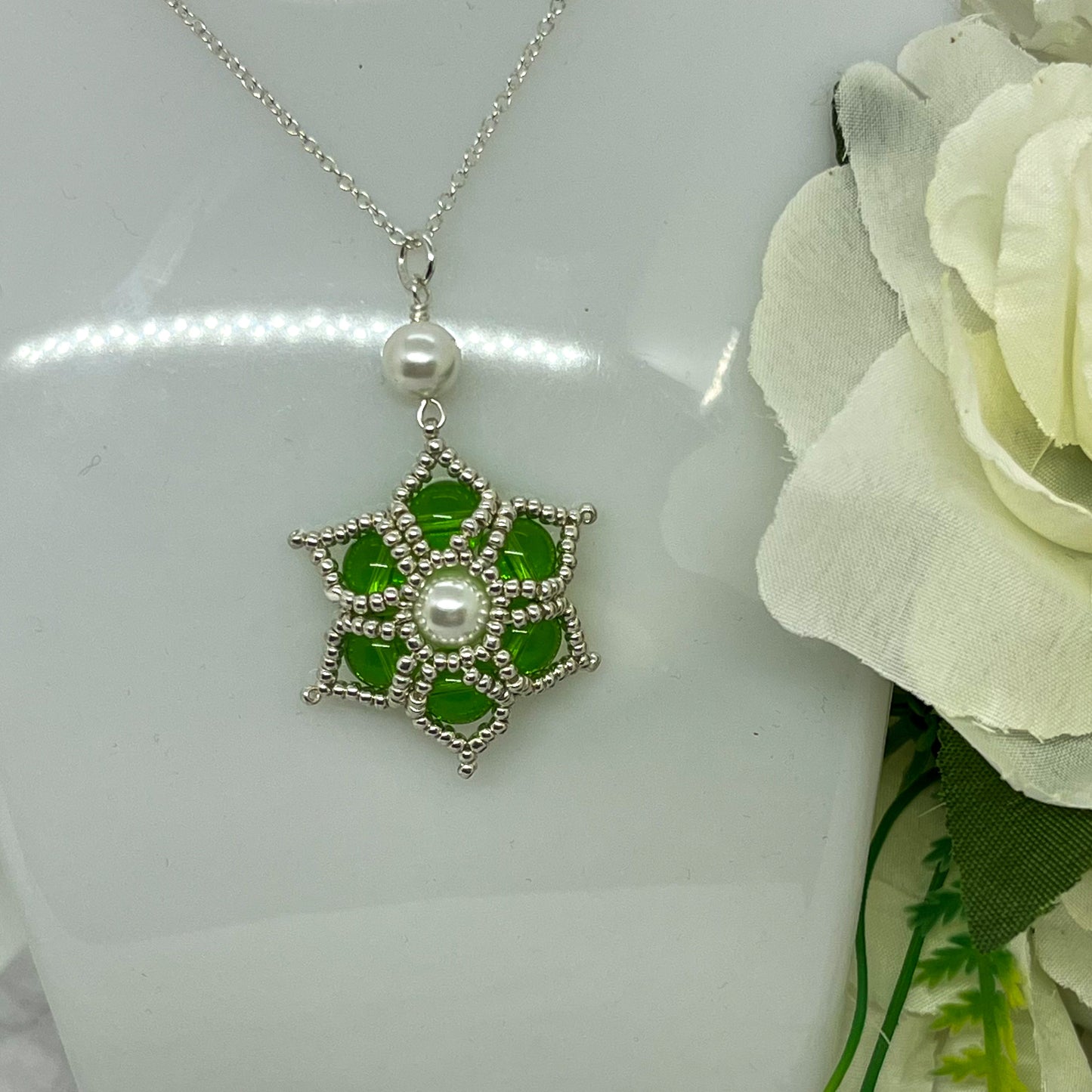 floral-necklace
