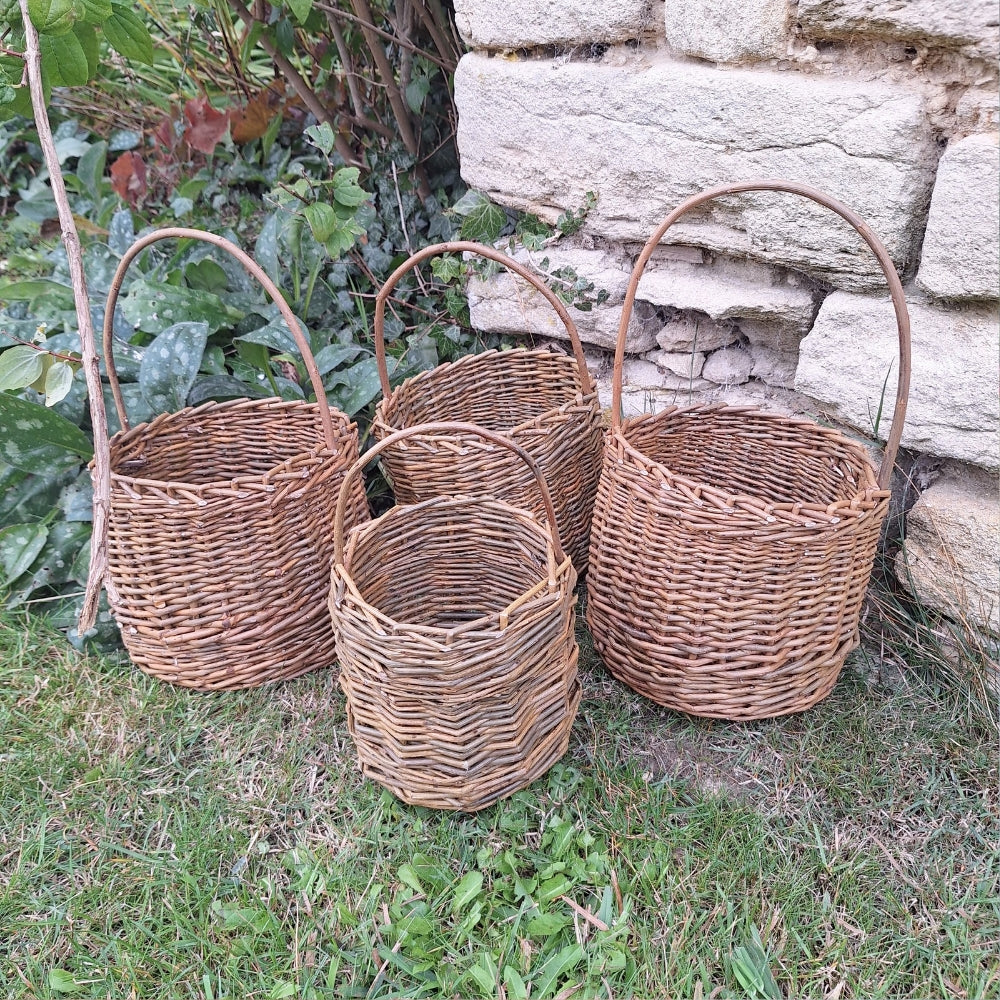 Handmade Willow Berry Basket – Woven Foraging Basket