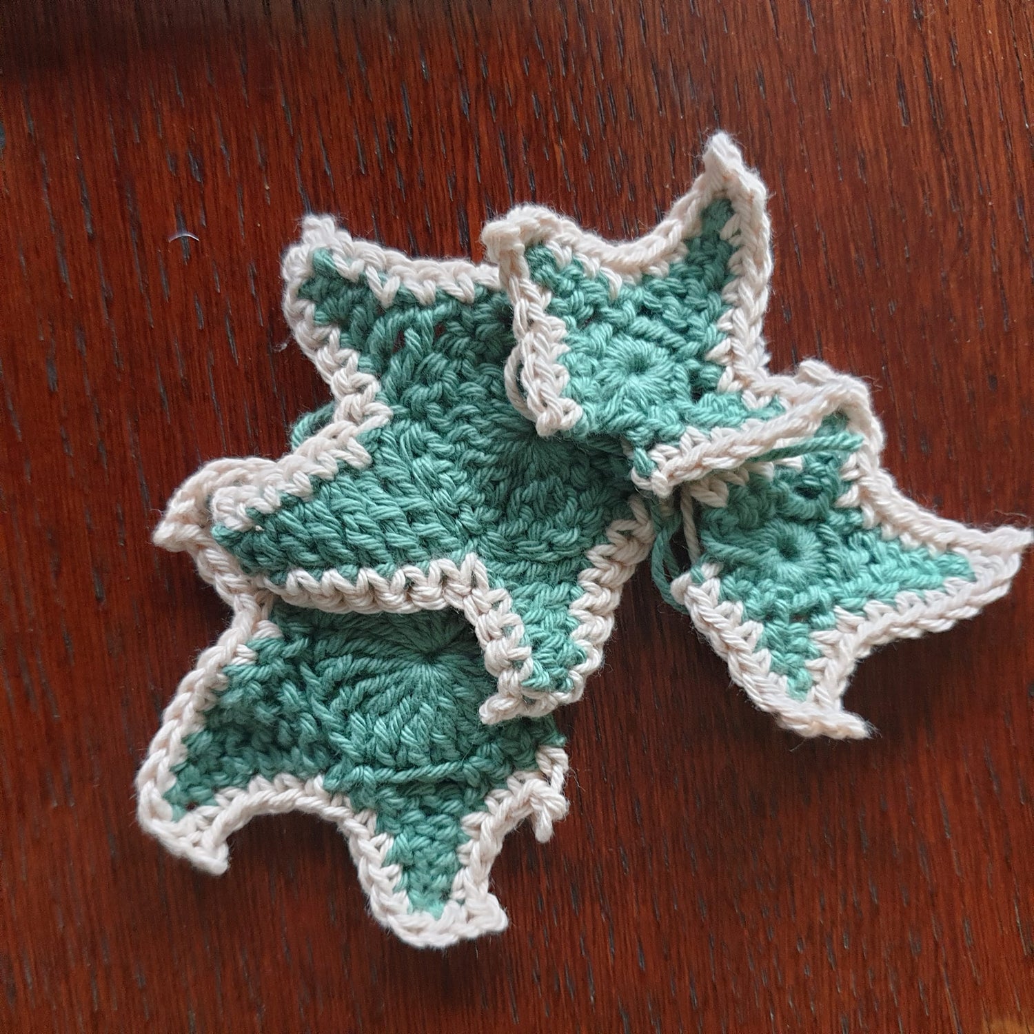 spring-wreath-for-front-door 