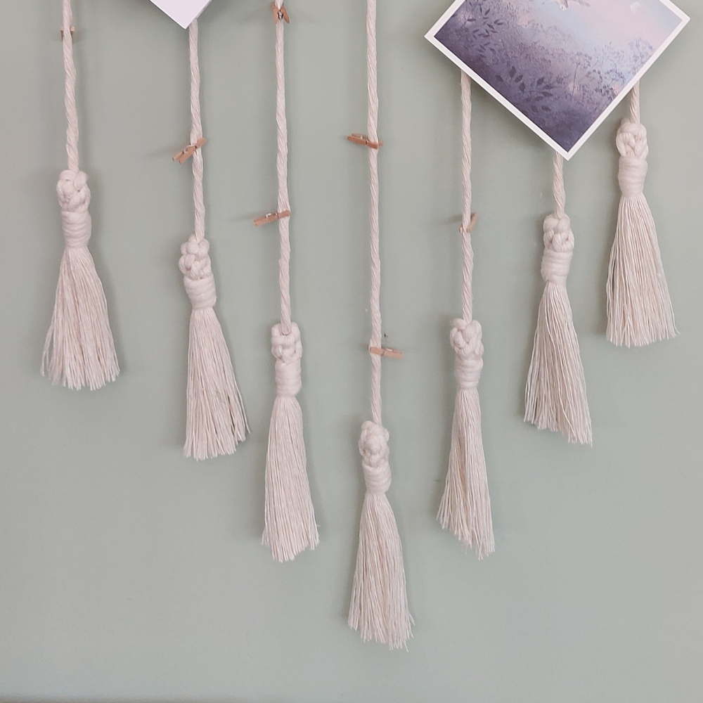 Handmade Macrame Photo Hanger – Christmas Gift