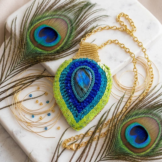 Peacock Feather Necklace – Handmade Boho Jewellery