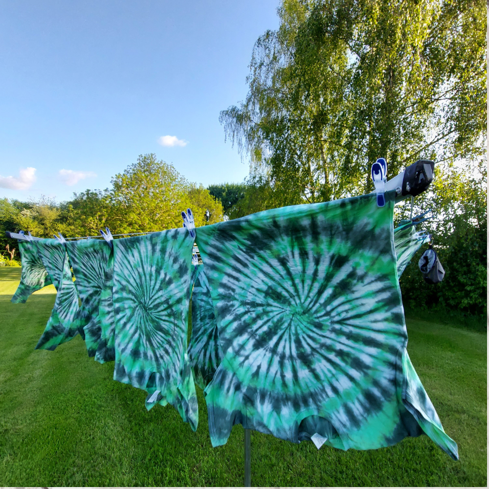 tie-dye-t-shirts