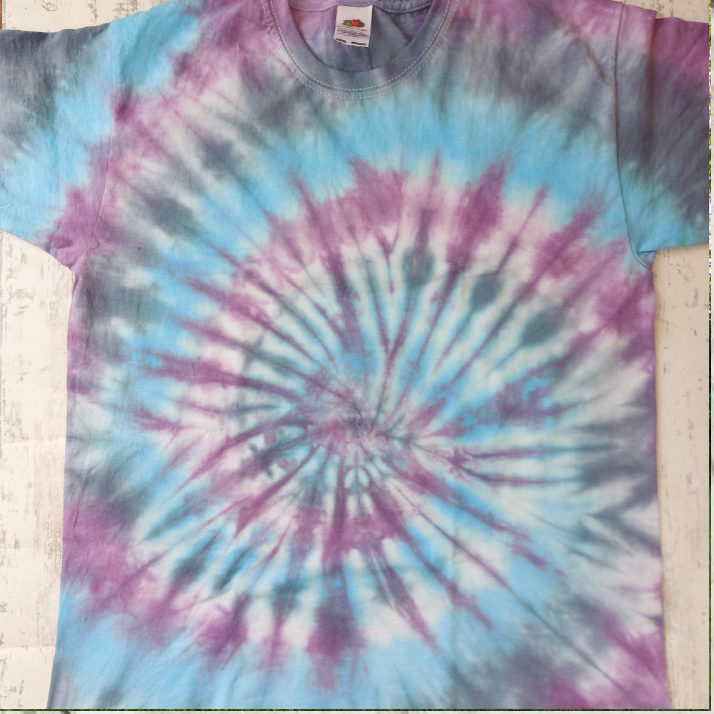 tie-dye-t-shirts