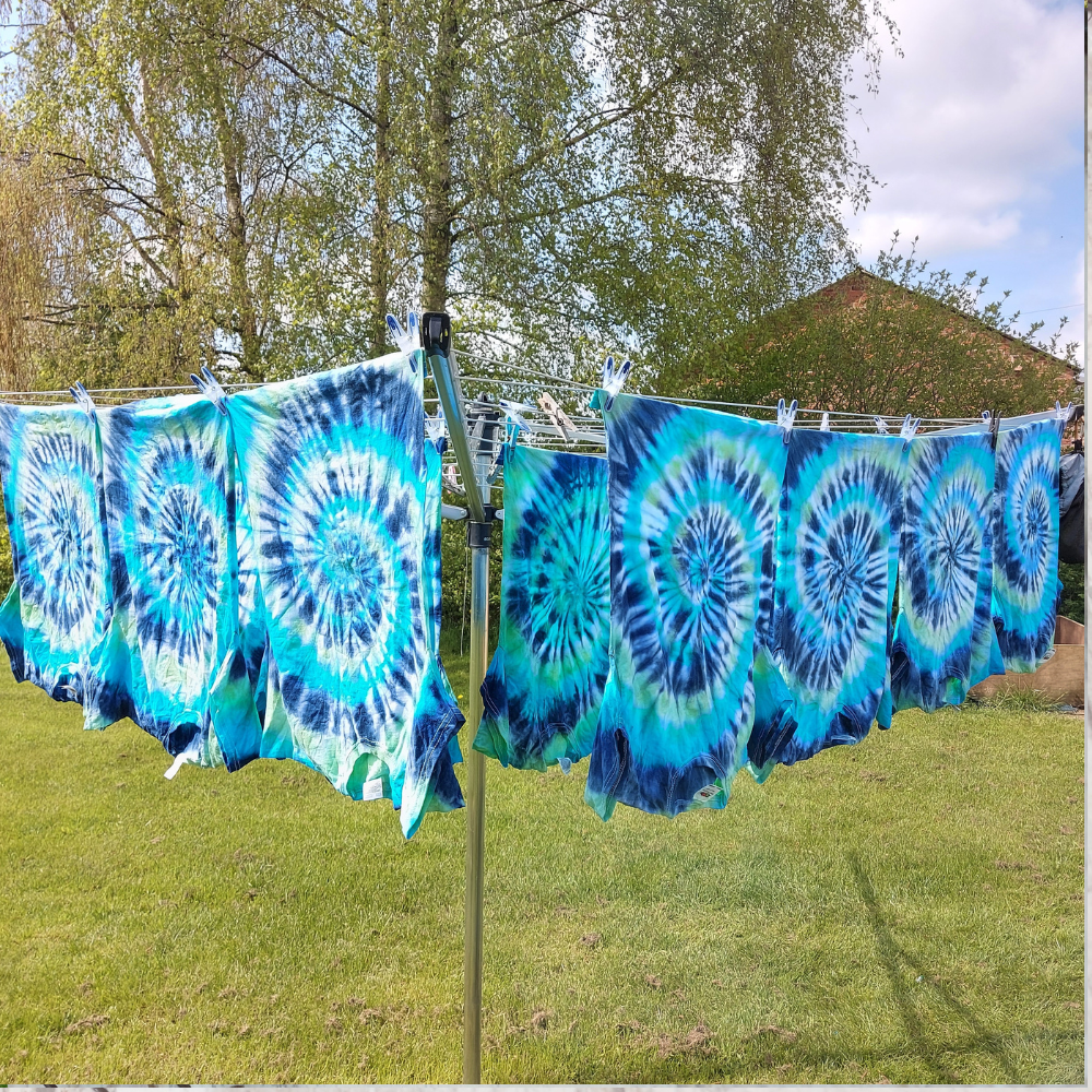 tie-dye-t-shirts