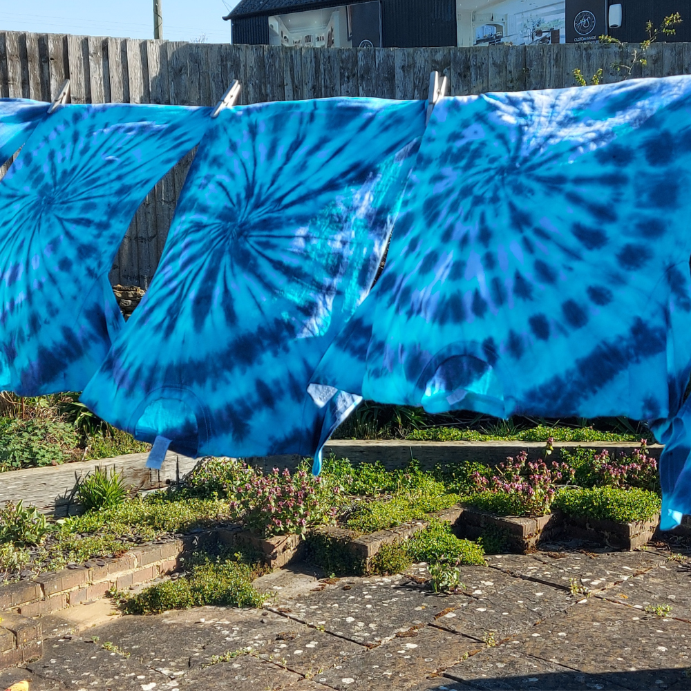 tie-dye-t-shirts