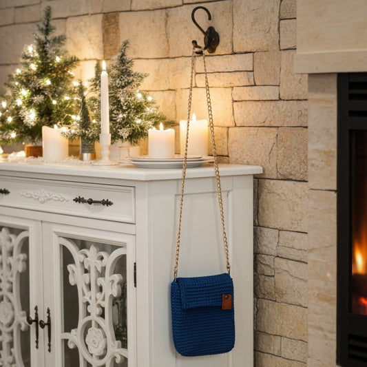 Turquoise Crochet Phone Bag – Perfect Christmas Gift for Her