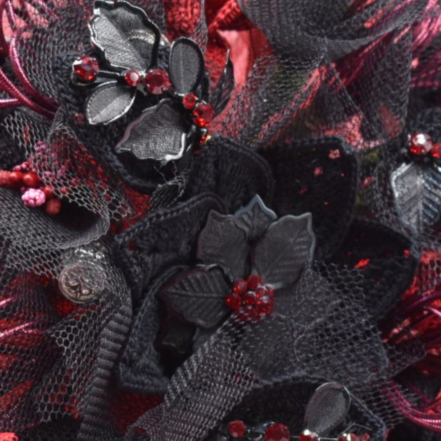 halloween-wedding-bouquet