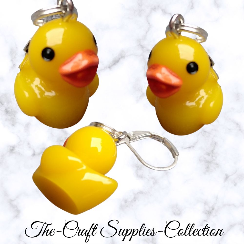knitting-stitch-markers