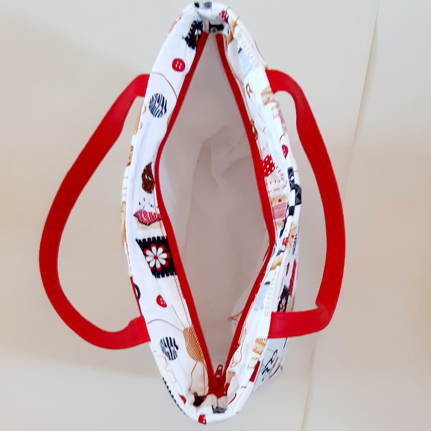 tote-bags-with-zipper