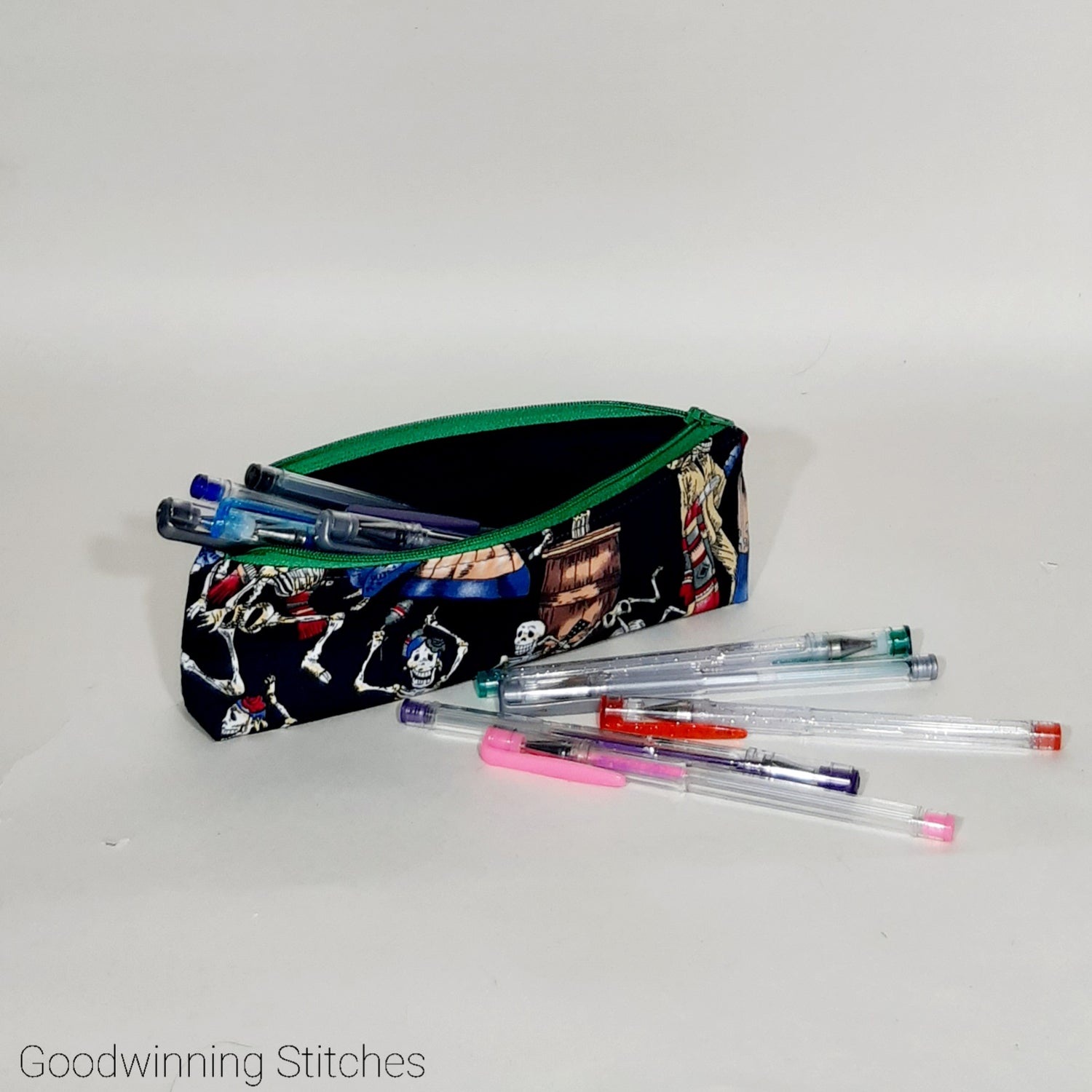 funky-make-up-bags