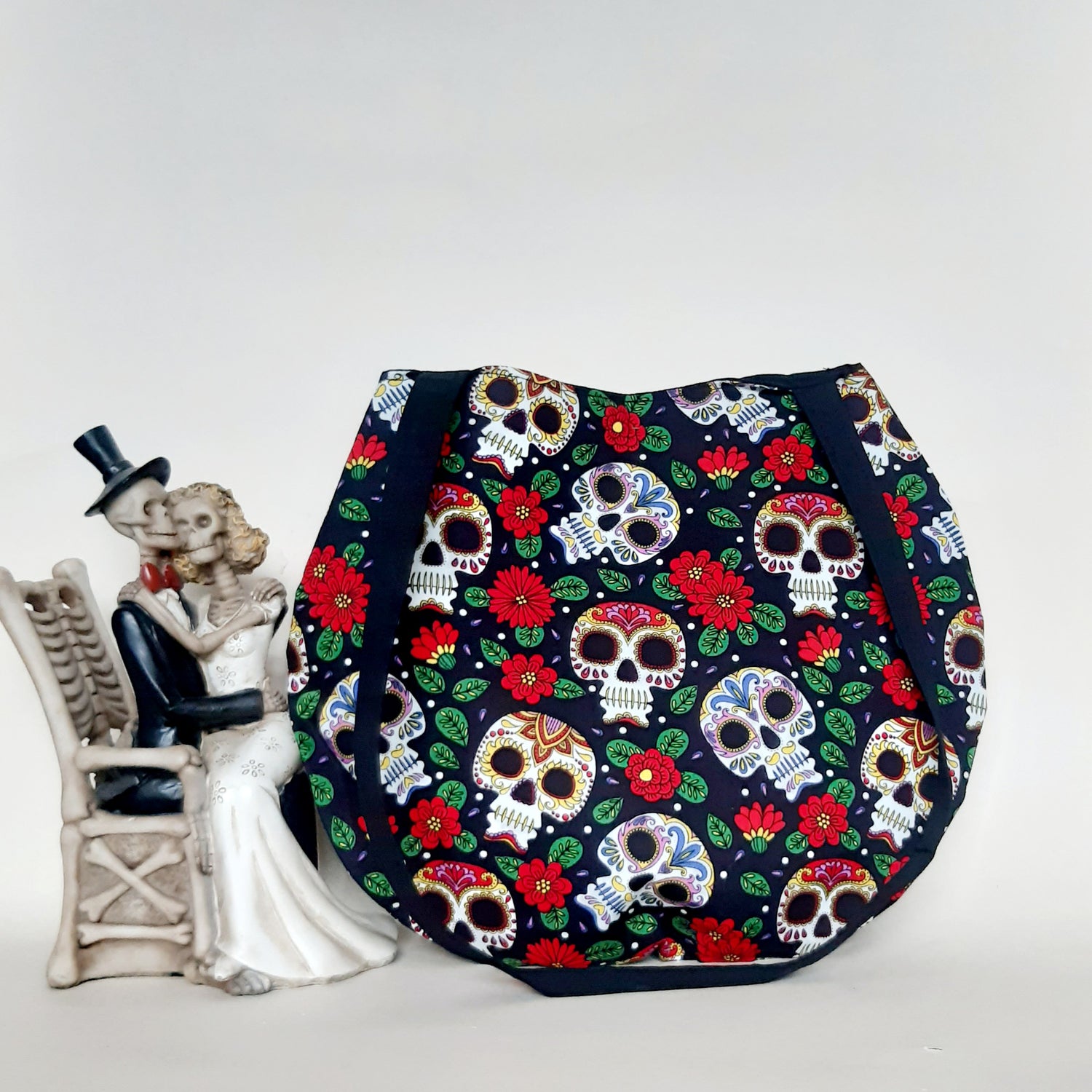 round-handbag