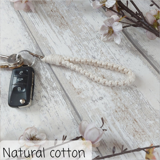 macrame-keyring