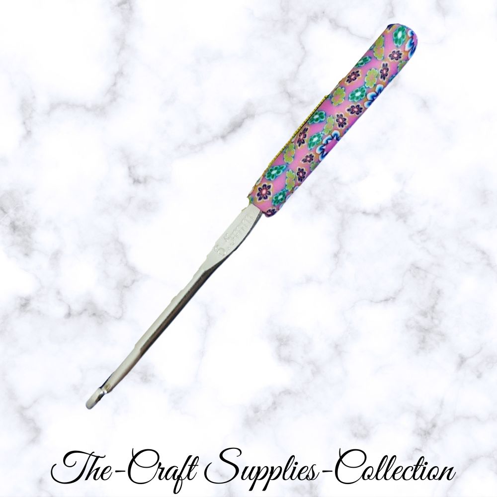 ergonomic-crochet-hooks
