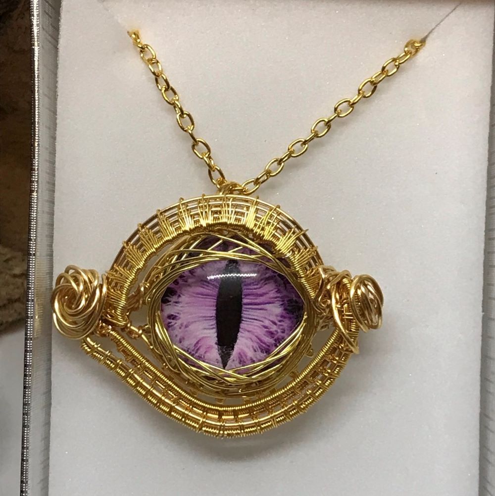 dragon-pendant