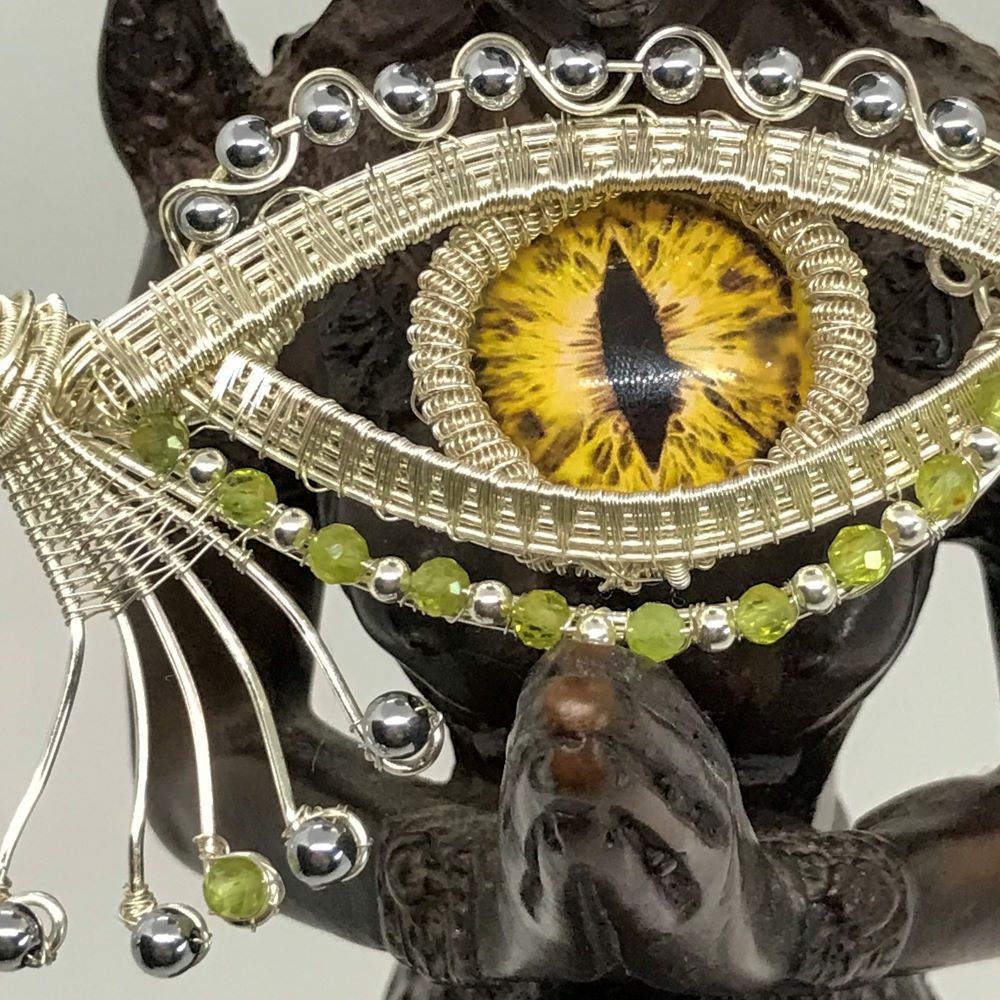 dragon-brooch