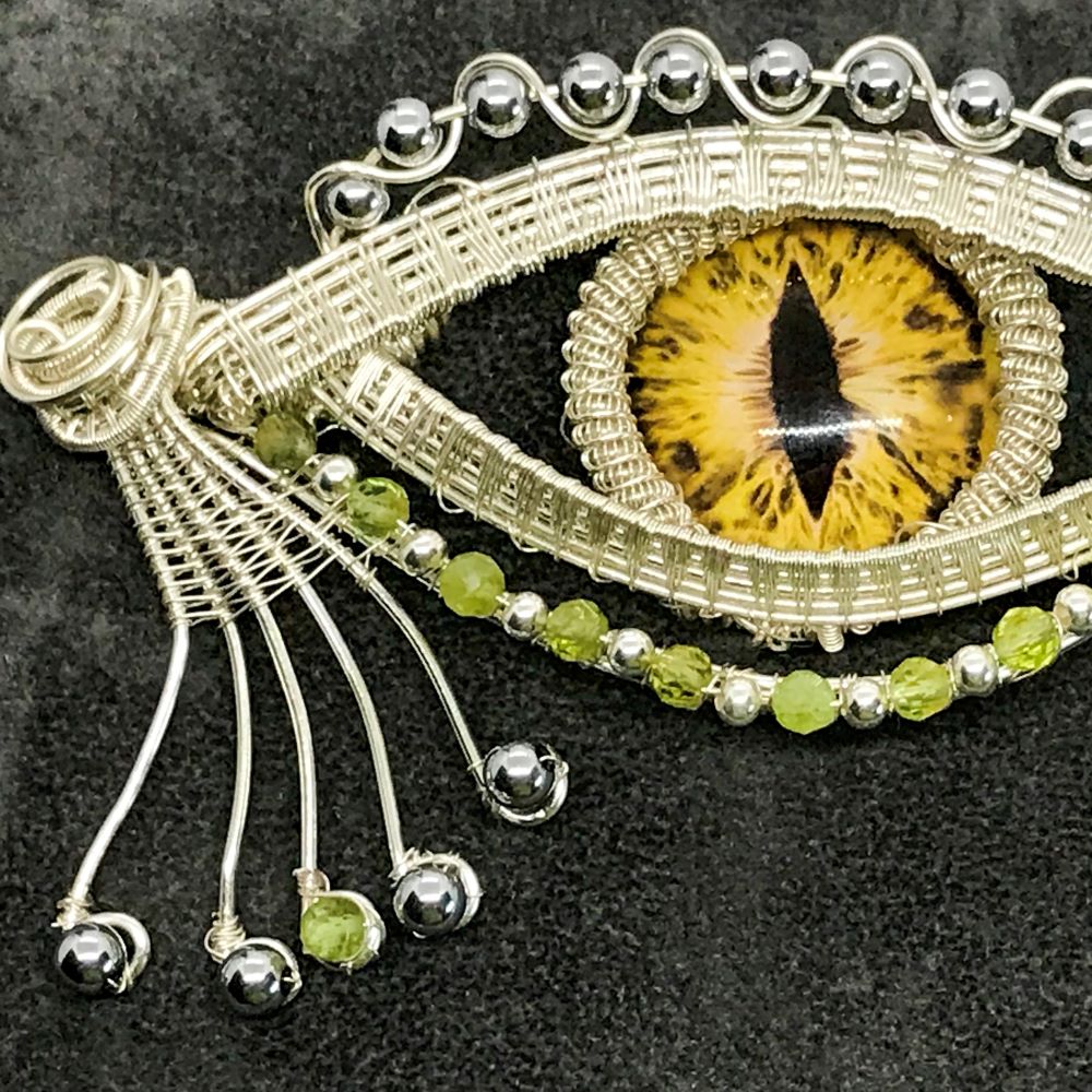 dragon-brooch