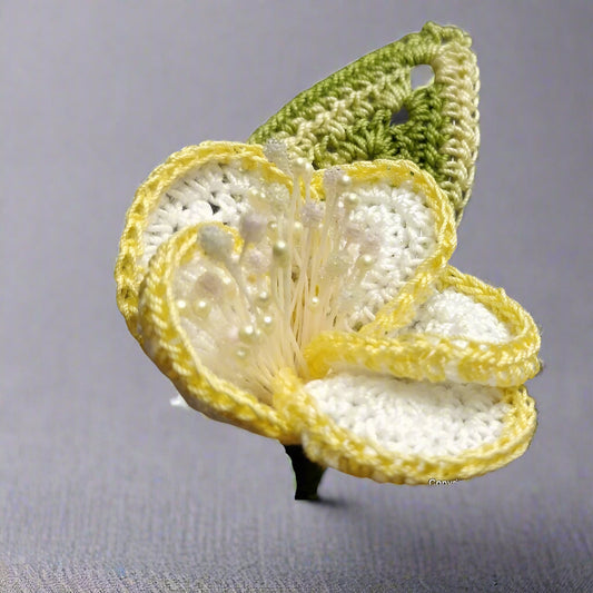yellow flower brooch 