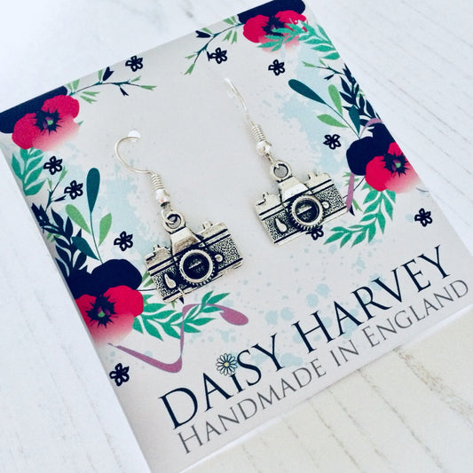 Camera Earrings, Photography Jewellery, Fashion Jewelry, Photographer Jewelry, Photographers Travels, Camera Lover, Camera Related Gifts.