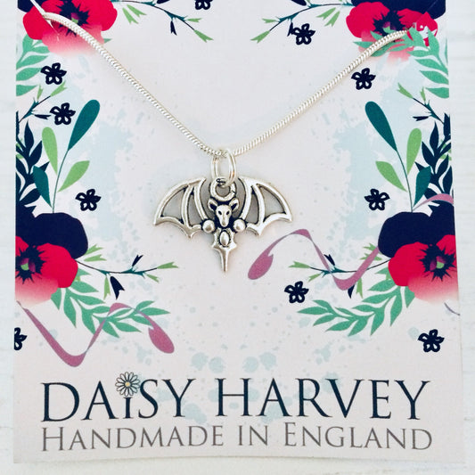 Bat Necklace, Witchy Necklace, Halloween Necklace, Bat Charm Necklace, Vampire Necklace, Vampire Jewellery, Vampire Bat, Bat Jewelry.