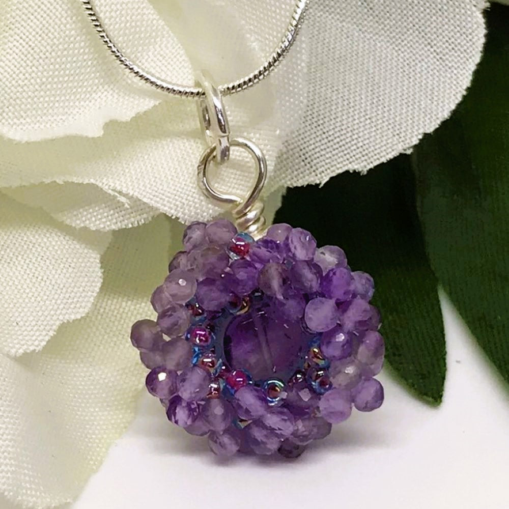 seed-bead-necklace
