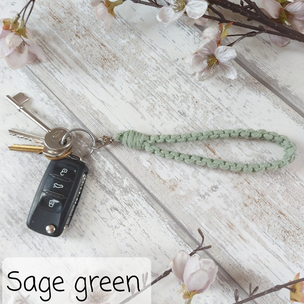 Macrame Keyring – Handmade Christmas Gift in Multiple Colours