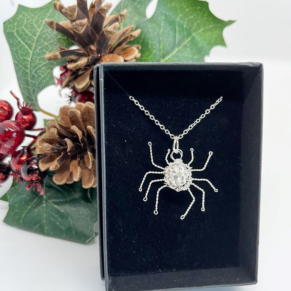 spider-necklace